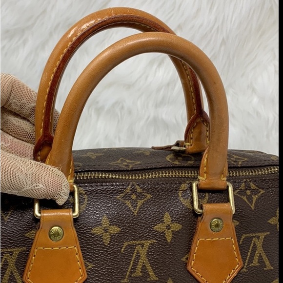 Authentic Louis Vuitton Monogram Speedy 25 Datecode: SP0031 - Picture 6 of 15